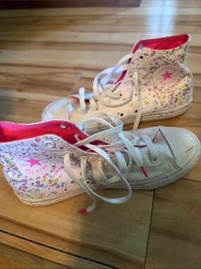 Converse White High-Top Sneakers with Pink Lining and Multicolor Confetti